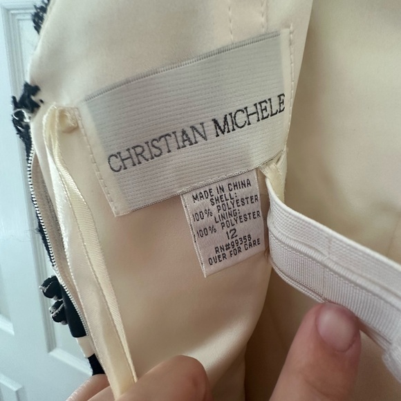 Christian Michele Black Gown size 12 - Picture 8 of 9